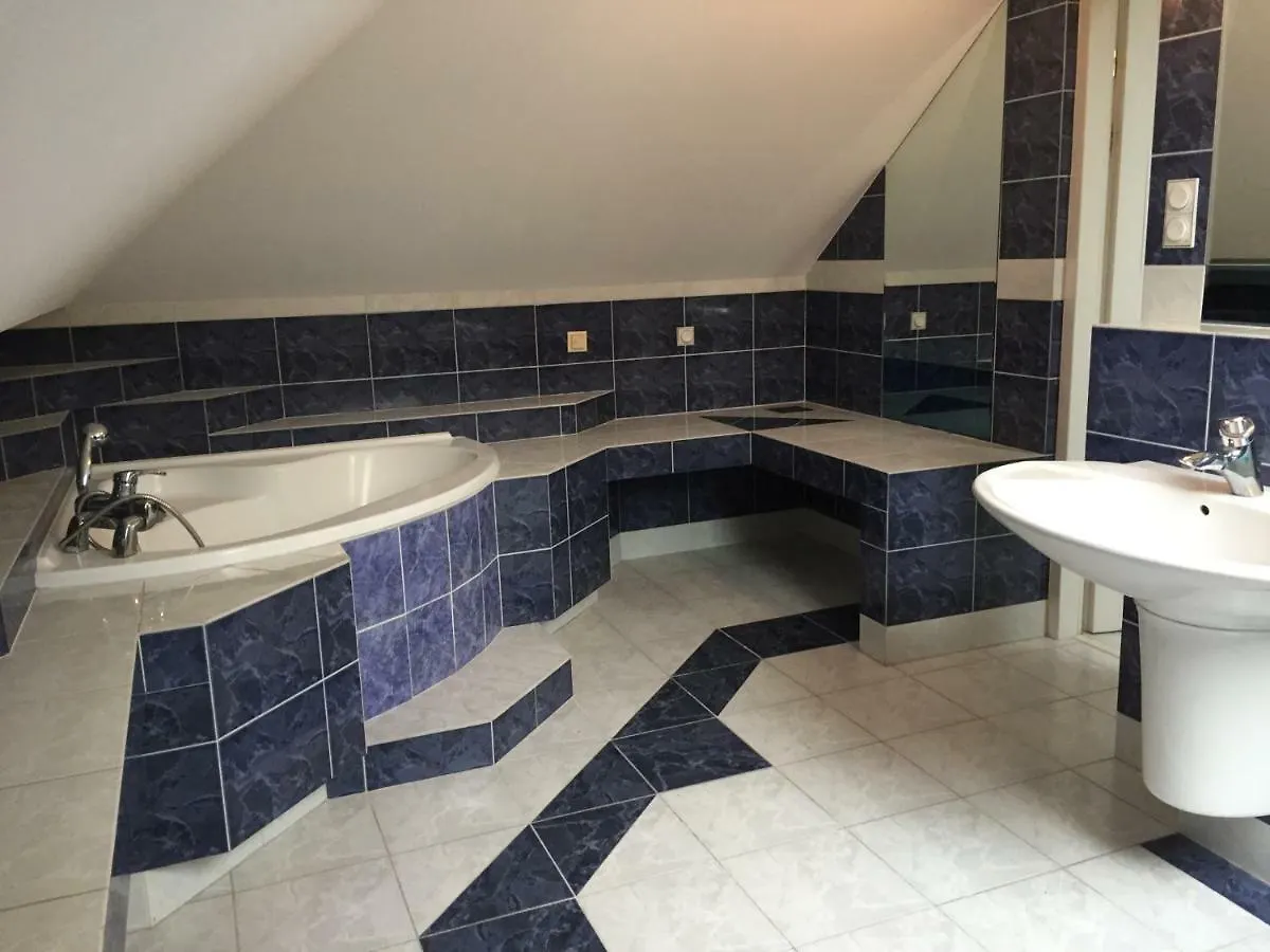 Hostel Lux Warszawa 0*, Warsaw